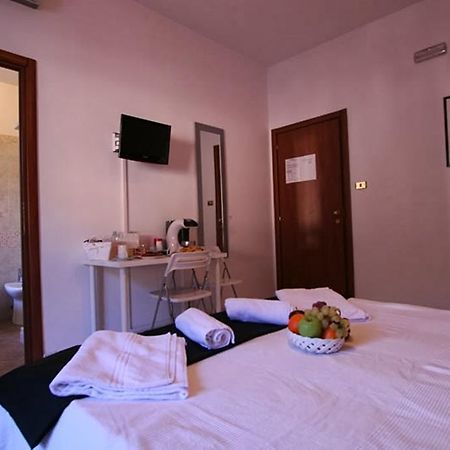 Guest House San Peter Рим Экстерьер фото